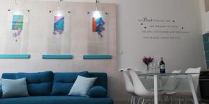 IBIS Your Cosy Oasis With Private Parking and Patio