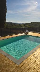 Maisons de vacances Villa piscine Sud France : photos des chambres