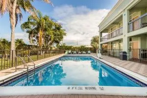Quality Inn Boca Raton University Area - 布卡拉顿