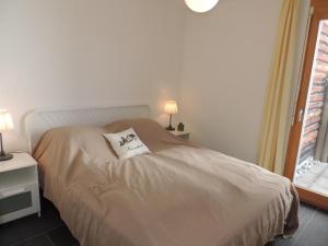 Alpenrose (295 Av)