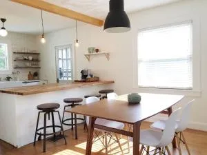 1940's Bungalow near Downtown & UT Campus - Chilhowee Hills