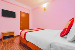 Hotel Everest Window View - Nagarkot