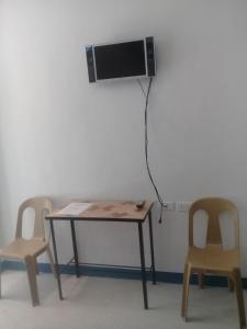 D & B BLUESTAR BEACH RESORT