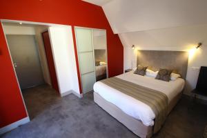 Hotels Logis Hotel Archambeau : photos des chambres
