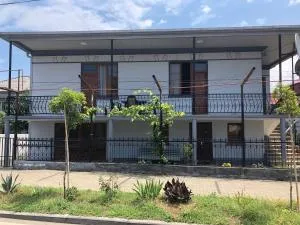 Guest house Romanadze - Akhalsopeli