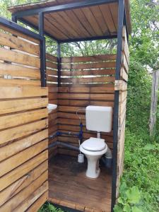 Retezat Retreat - wood cabin
