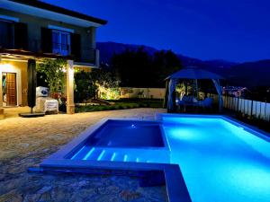 Villa MATER - luxuriously equipped villa with a 15m long swimming pool