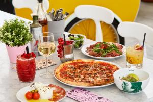 Hotels Mama Shelter Toulouse : photos des chambres