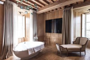 Hotels HOTEL Domaine des Etangs, Auberge Resorts Collection : Suite Supérieure Lit King-Size