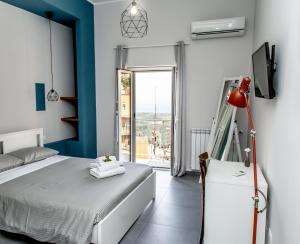 Deluxe Double Room with Balcony and Sea View
