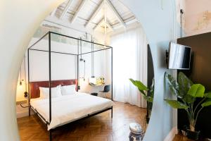Loft room in The Trilogy House
