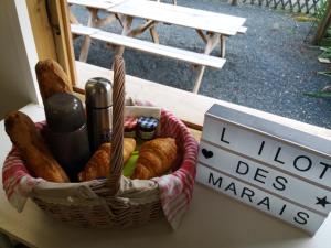 Camping L'Ilot des Marais photo 18