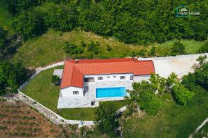 Villa New Home, villa with pool in Imotski near Makarska