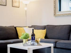 Superior Central Stay