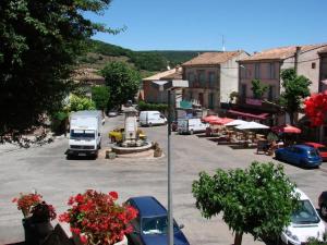 Hotels Hotel Restaurant La Calade : photos des chambres