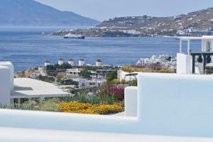 Myconian Kyma - Design Hotels Myconos Greece
