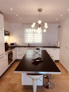 Luxury Duplex in Aloha Gardens close to Puerto Banus