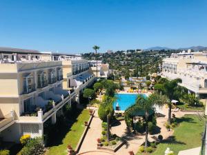 Luxury Duplex in Aloha Gardens close to Puerto Banus