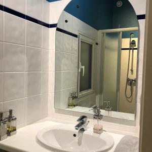 Appartements Mirande Montagne-Saint Emilion : photos des chambres