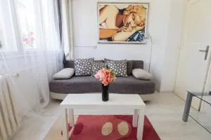 GRACE - Tošin Bunar