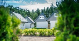 Lubiatowe Love - domki w otulinie lasu