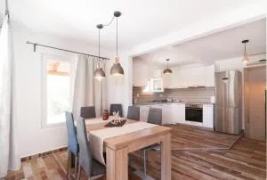 Bill & Eva's precious jewel - 皮加迪卡