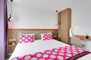 Comfort Double Room room in Hotel Alhambra