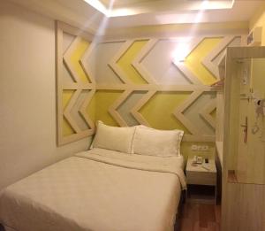 Sunshine Inn Plus