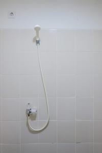 Spacious Studio Akasa Pure Living Apartment BSD By Travelio