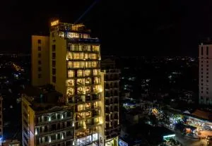The Marron Hotel - Binh Tân