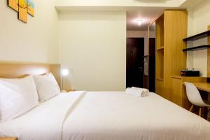Elegant Studio No Kitchen Apartment Mustika Golf Residence By Travelio