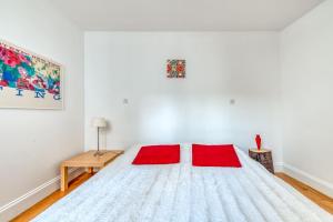Appartements Les Cles de Laure - Wine Loft, Terrasse et Vue extraordinaire sur la cite medievale : photos des chambres