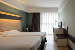 3 gwiazdkowy hotel Hotel Ciudad de Logroño Logroño Hiszpania