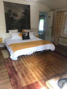 Maisons d'hotes Les Chenes : photos des chambres