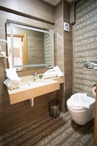 King Suite with Balcony room in T-Square Residence