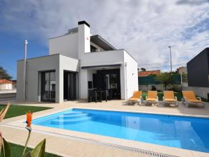 obrázek - Lavish Villa in Foz do Arelho with Private Swimming Pool