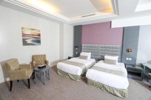 Twin Room room in Business Inn Tahlia Hotel