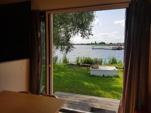 Tiny House by the water - de Schans Alphen