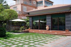 La casa di Masina - A surrounded garden Villa -