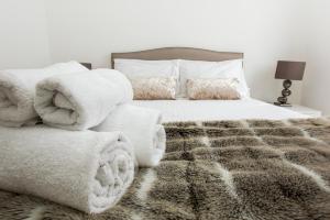 Orion Marina Sea View - Parking - by Brighton Holiday Lets