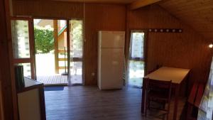 Campings Camping Domaine du Lac Chambon : photos des chambres