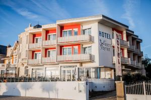 Hotels Hotel Le Trident Thyrse : photos des chambres