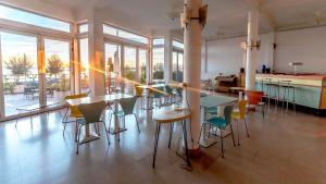 Hotels Hotel Le Trident Thyrse : photos des chambres