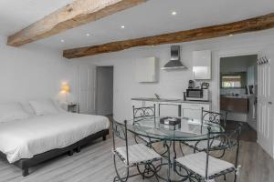 B&B / Chambres d'hotes Maison Carles BnB : photos des chambres