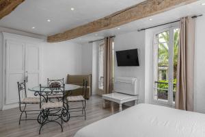 B&B / Chambres d'hotes Maison Carles BnB : photos des chambres