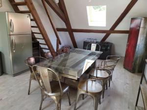 Appartements La Grande Terrine - Gites Les Potiers : photos des chambres