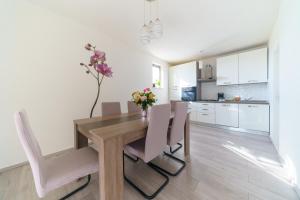 Holiday house Roko