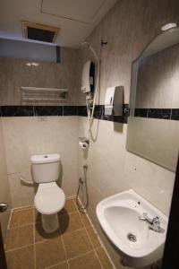Rose Cottage Hotel Taman Nusa Bestari 2