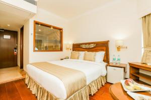 Hotel The Royal Plaza