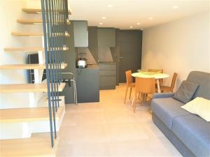 DUPLEX CENTRE MER 204